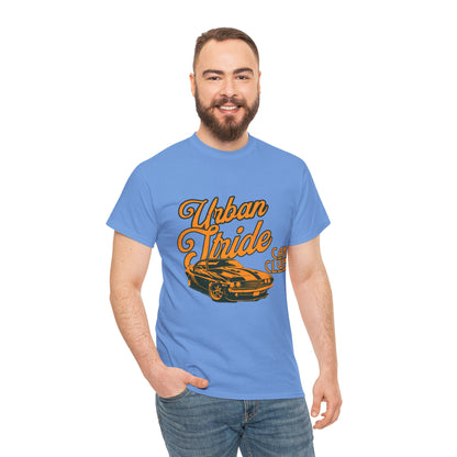 T-shirt con scritta "Urbanstride car club"