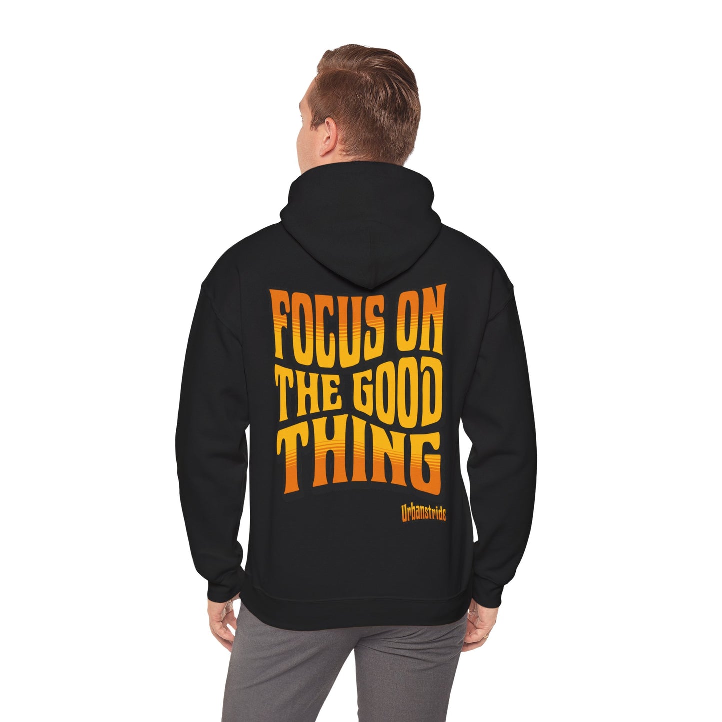 Felpa con scritta "Focus on the good thing"