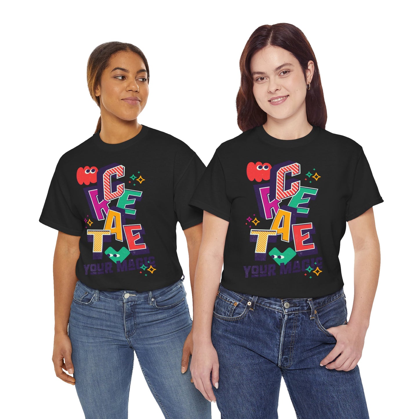 T-shirt con scritta "Create your magic"