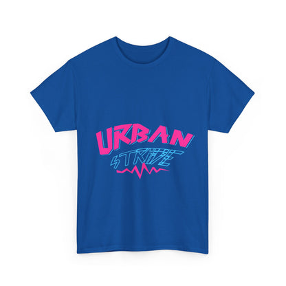 T-shirt con scritta "UrbanStride Neon Pulse"