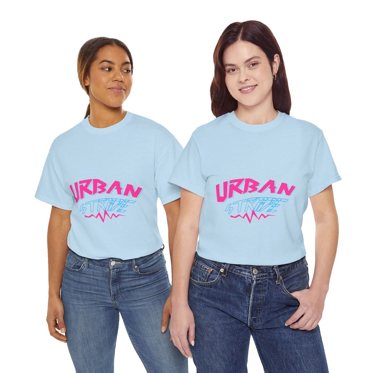 T-shirt con scritta "UrbanStride Neon Pulse"