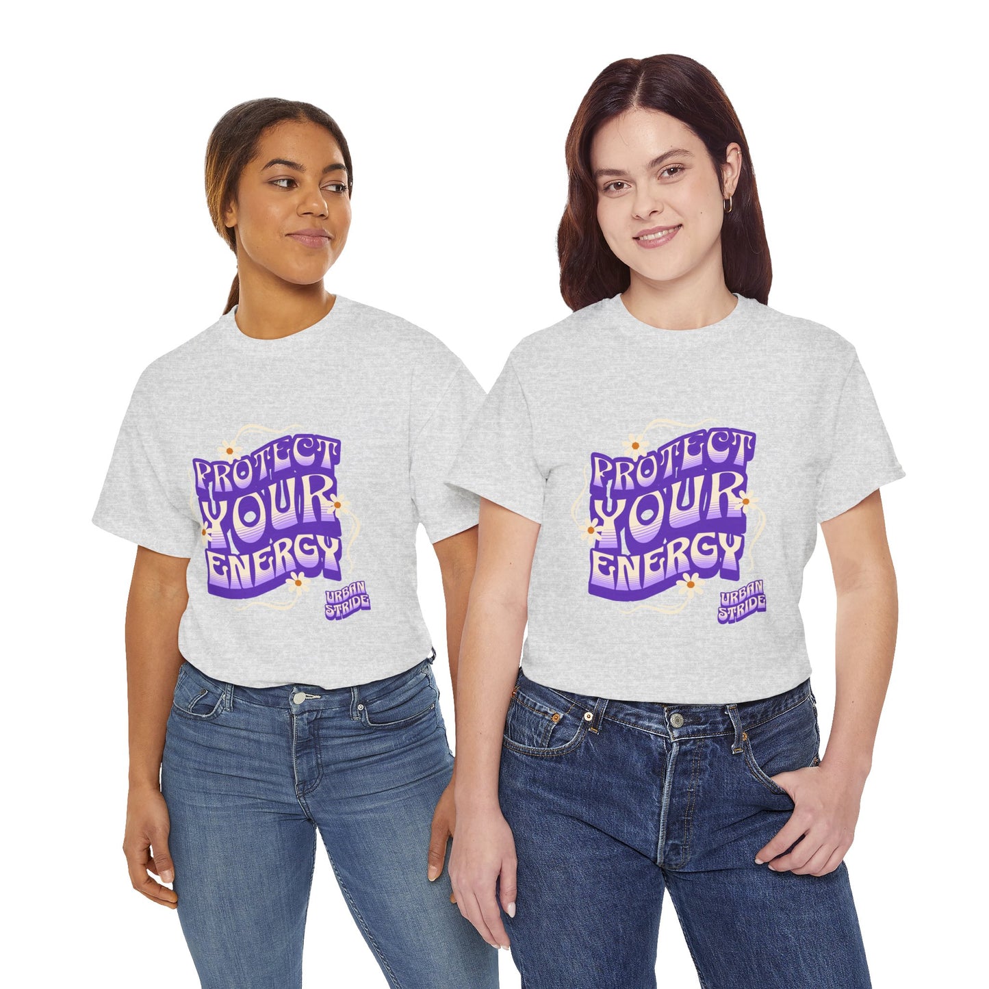 T-shirt con scritta "Protect your energy"