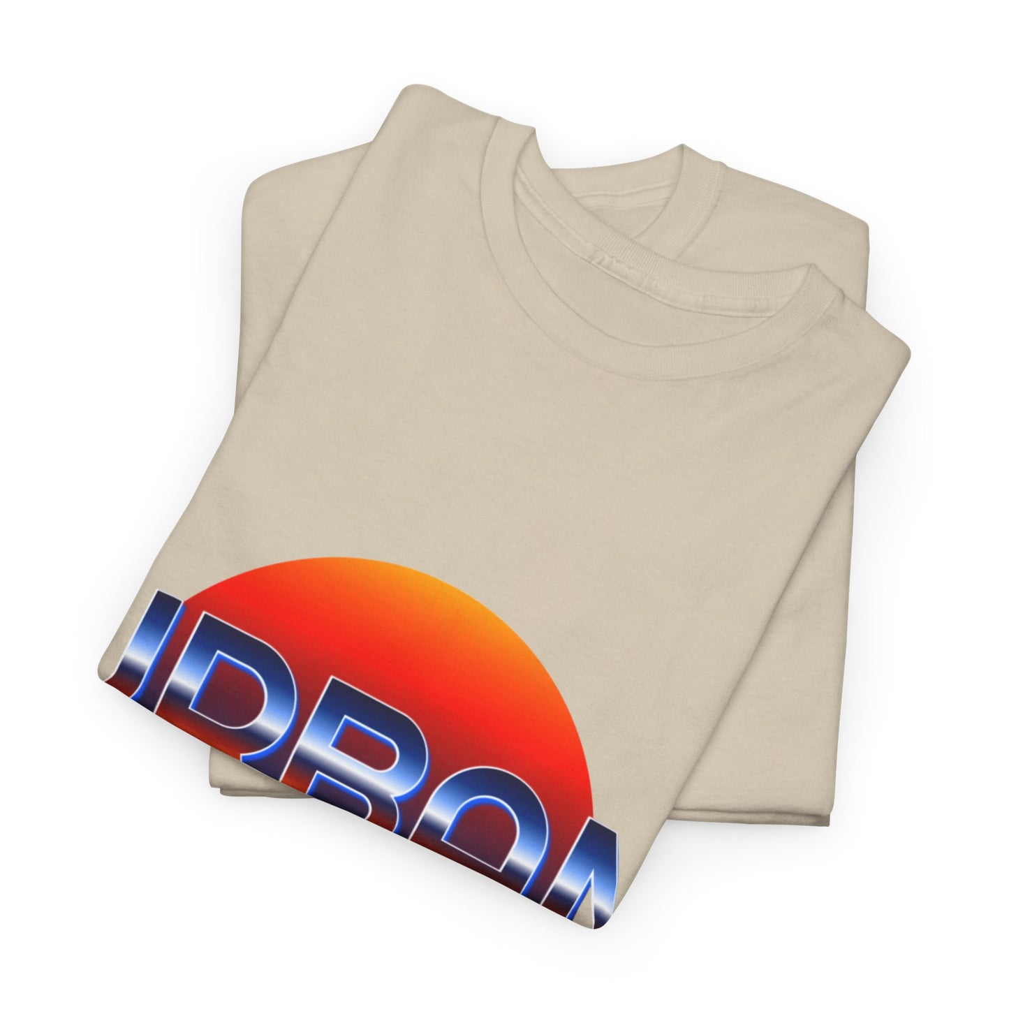 T-shirt con scritta "urbanstride" soleggiata
