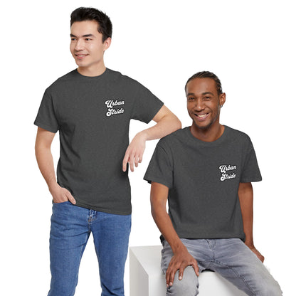 T-shirt con scritta "urbanstride " stile firma