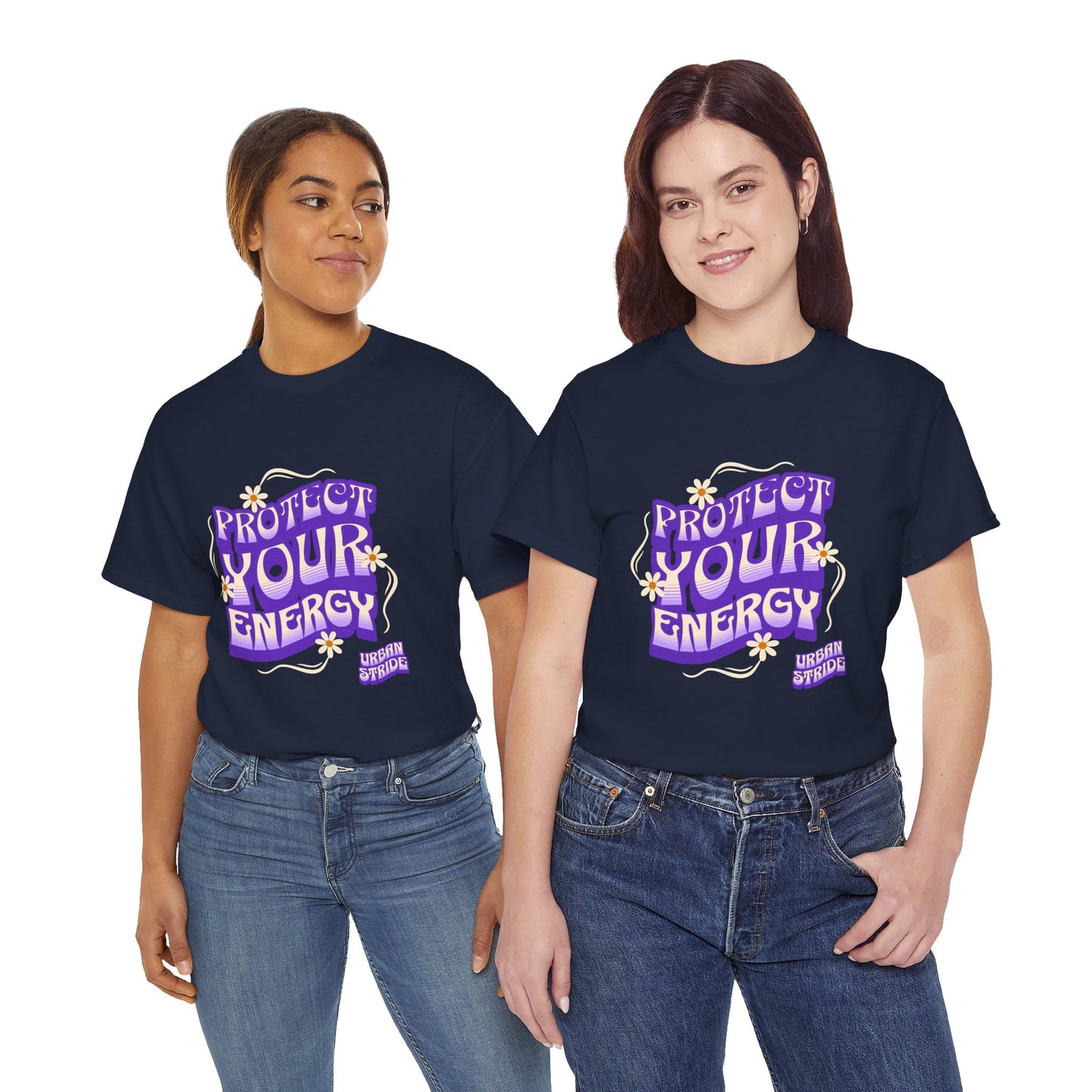T-shirt con scritta "Protect your energy"
