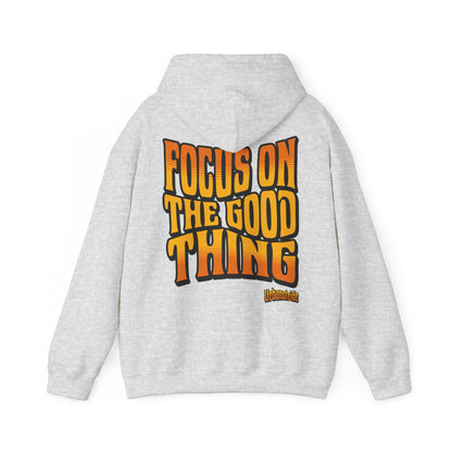 Felpa con scritta "Focus on the good thing"