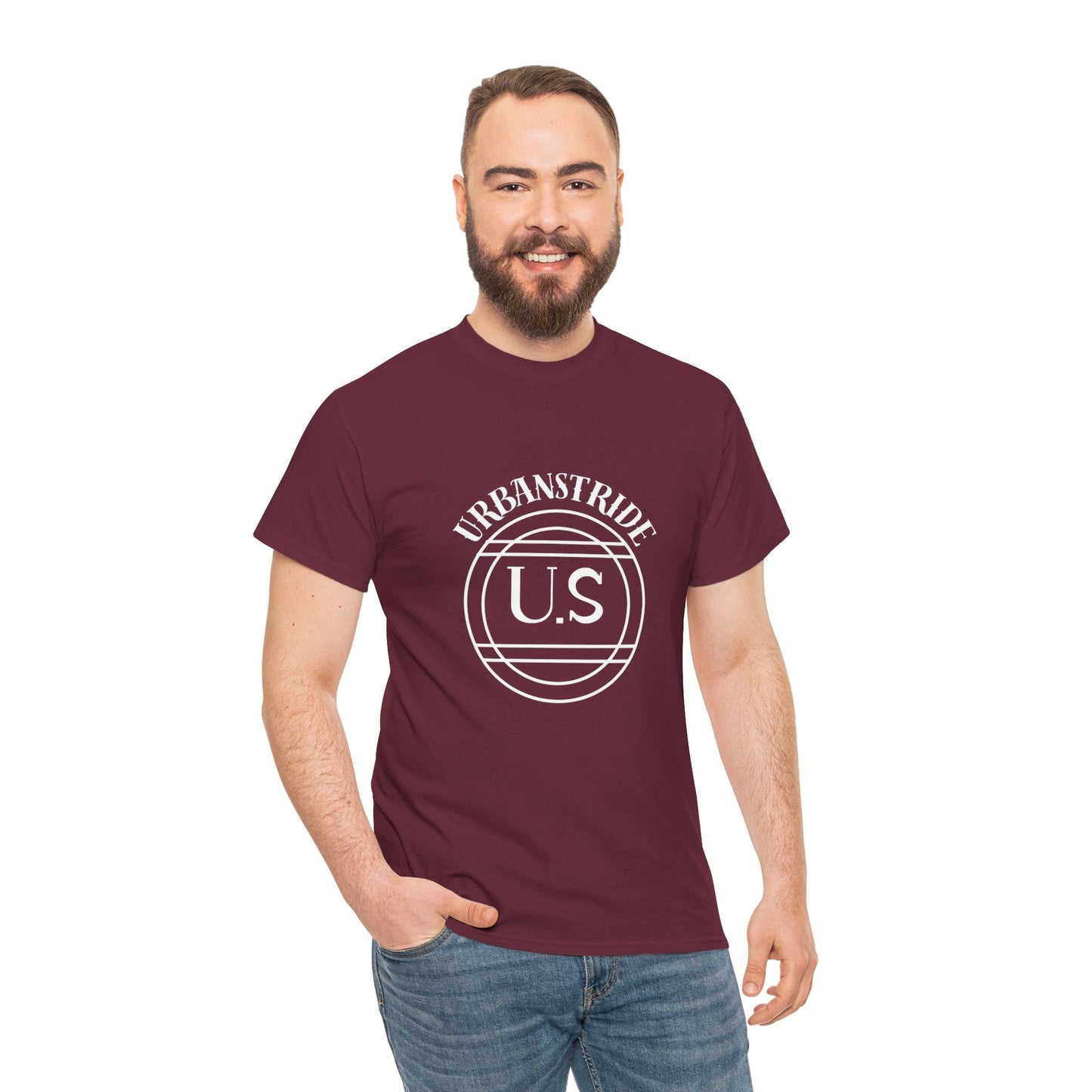 T-shirt con scritta "urbanstride" centrale