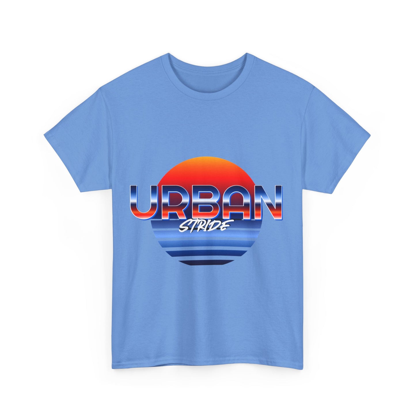 T-shirt con scritta "urbanstride" soleggiata
