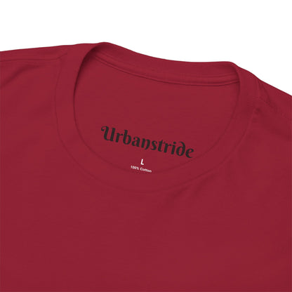 T-shirt con scritta "urbanstride " stile sportivo